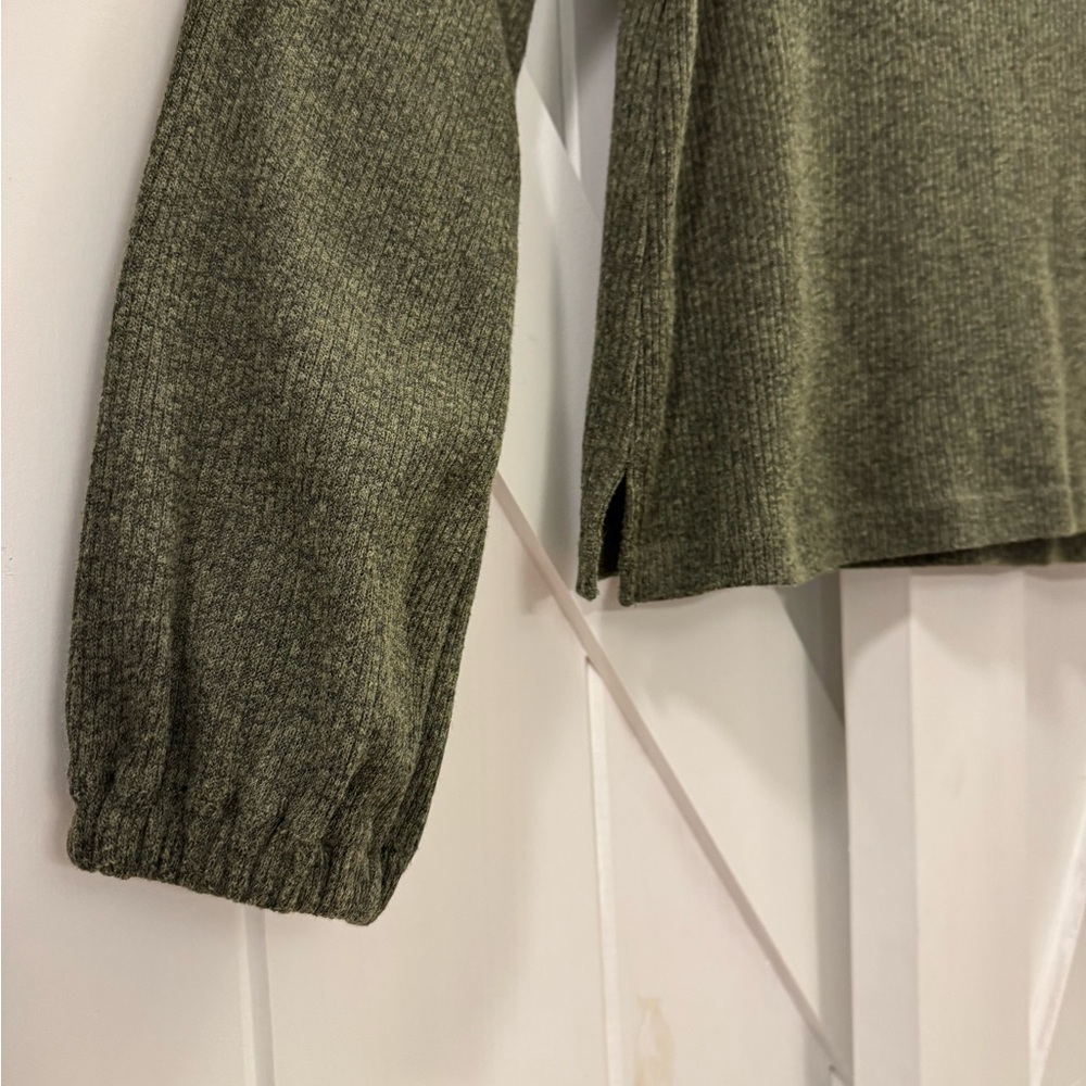 Madewell Forest Green Bubble-Sleeve Swing Turtleneck Sweater/Tee - Picture 2 of 7